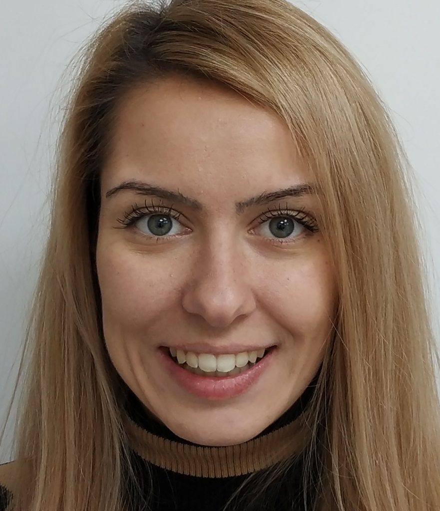 Случай 1, после лечения: элайнеры Invisalign